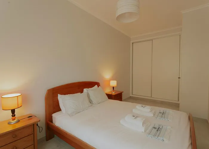 96 - Lobo Do Mar アパート *